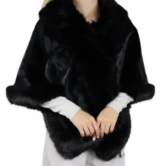 LA FIORENTINA Plush Faux Fur Wrap - Black  O/S NWOT - Picture 1 of 7